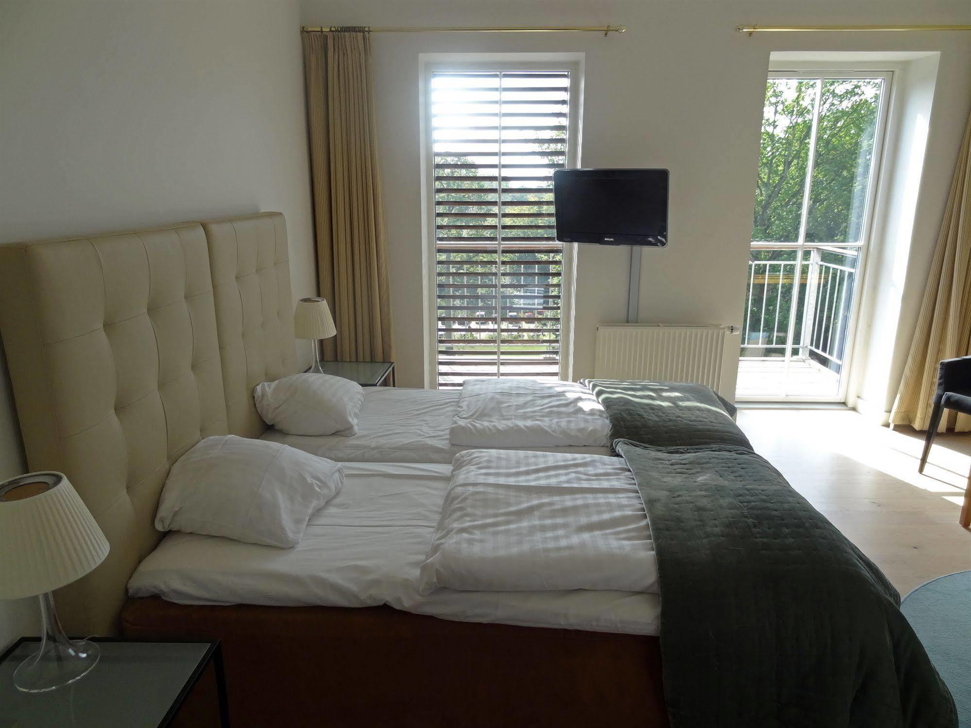 Hotel Vejlefjord Stouby Extérieur photo