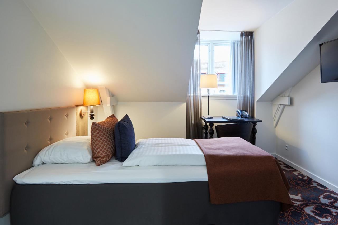 Hotel Vejlefjord Stouby Extérieur photo